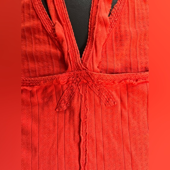 NEW We The Free by Free People High Risk Red Knit Lace Tank Top Size Large NWOT - Picture 8 of 9